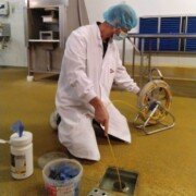 Détection des évacuations dans une usine agroalimentaire.