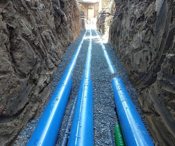 Tubes SN8, gaines télécom et PE eau potable, enrobés Lapeyrouse-Fossat