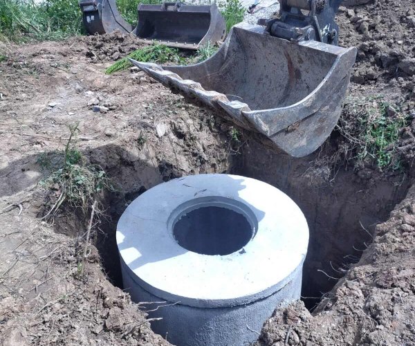 Création d'un puisard à Mezens 81.